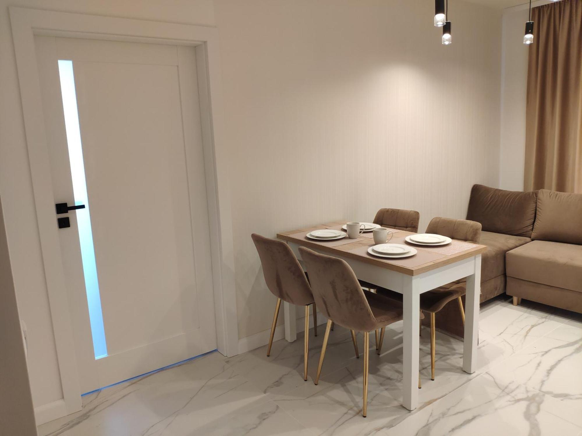 Apartament Bryza Augustow Z Widokiem Na Jezioro Necko Bagian luar foto